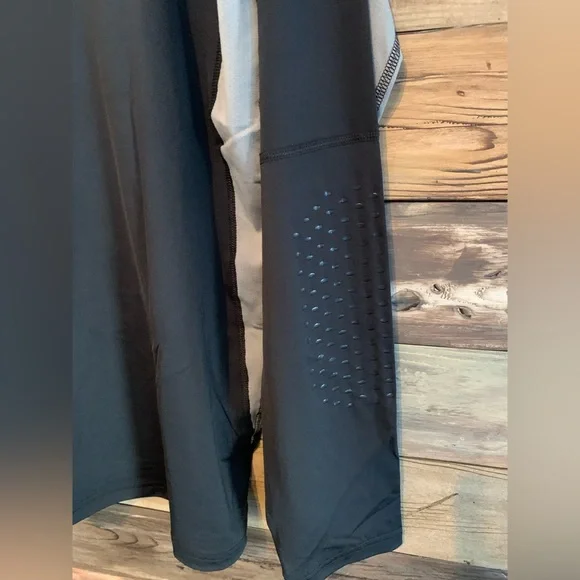 Men’s Under Armour Heatgear long sleeve shirt - Picture 5 of 9